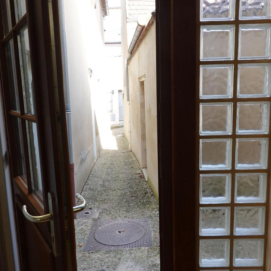 Appart' De La Collegiale Bourbon-Lancy Zewnętrze zdjęcie